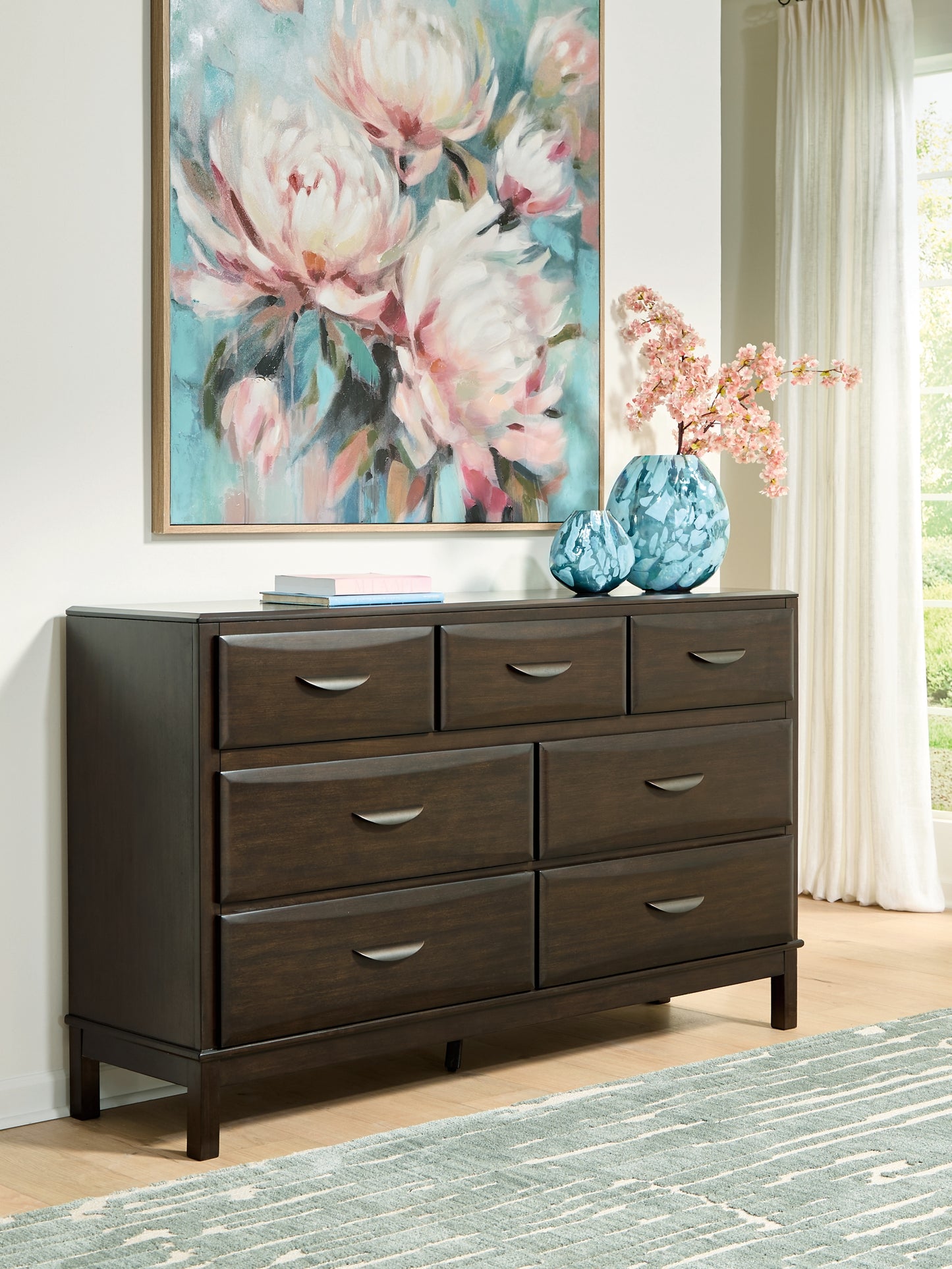 Vanmore Dresser